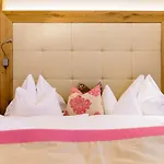 Fischerwirt Waldspa Hotel 4*