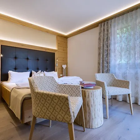 Hotel Hotel Fischerwirt Natur Waldspa 4*